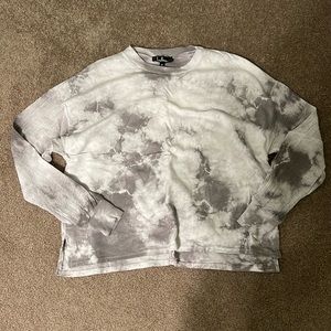 Lulus Women’s Cropped Sweatshirt in Camo